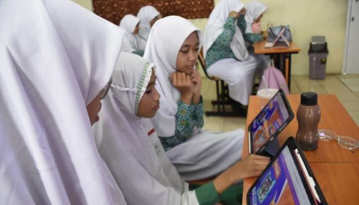 Belajar Digital SMPIT 2